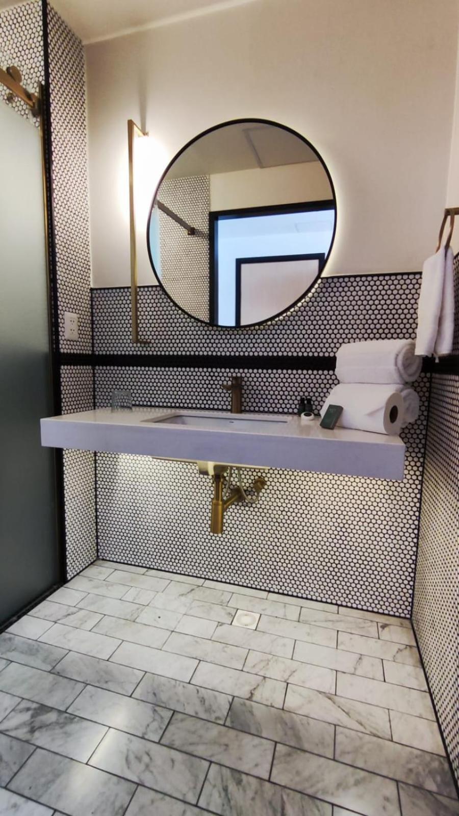 Met Hotel لاباز المظهر الخارجي الصورة